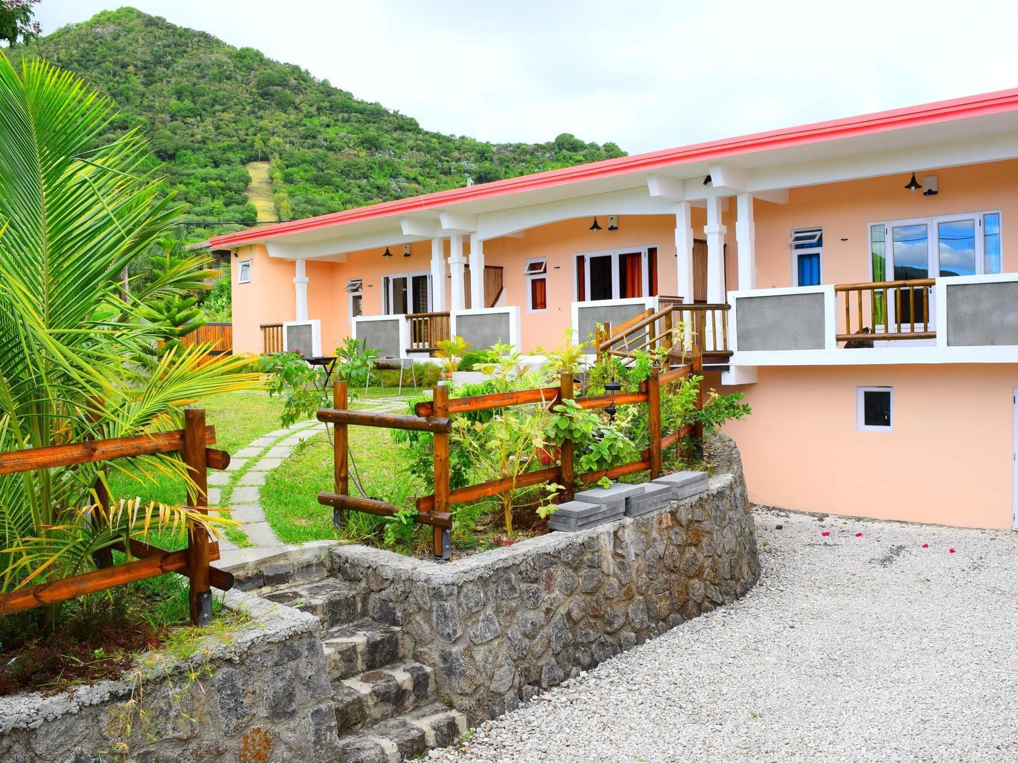 Hotel Mountain View à La Gaulette Extérieur photo